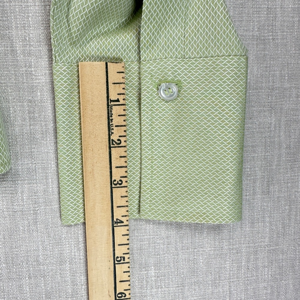 Liz Claiborne Button Down Womens 14 Green Non-Iron Cotton Basketweave REMU4450 - Picture 11 of 11
